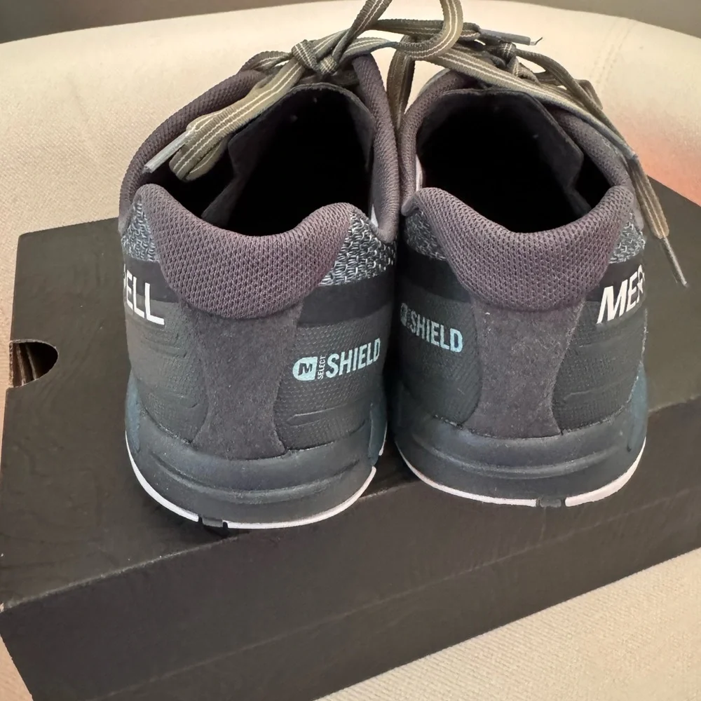 NWOT Merrell Bare Access Flex Shield in Blue and Gray